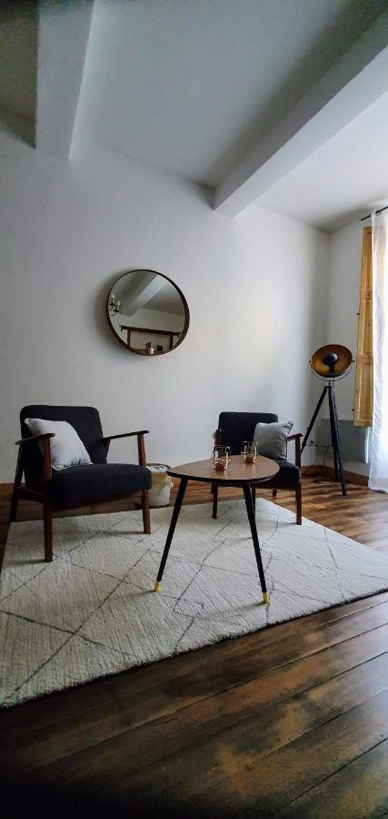 Studio Tres Spacieux Avec Cour, En Plein Coeur De Ville ! 卡尔卡松 外观 照片